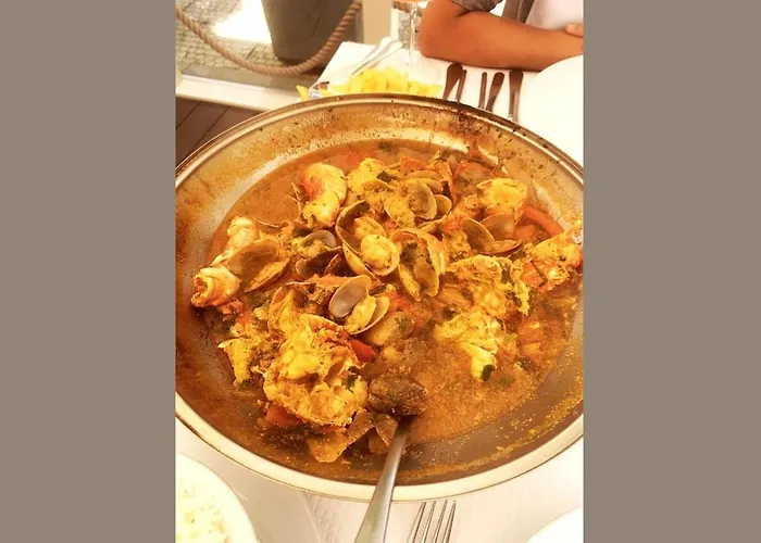 With Bbq And Pool In Vilamoura Quarteira