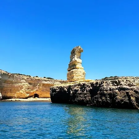 With Bbq And Pool In Vilamoura Casa vacanze Quarteira