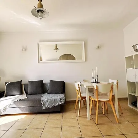 Дом отдыха With Bbq And Pool In Vilamoura