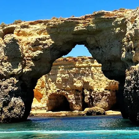 Дом отдыха With Bbq And Pool In Vilamoura Картейра